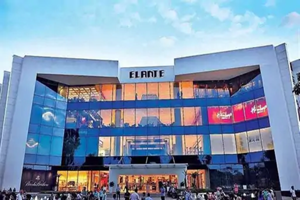 Read more about the article चंडीगढ़ के Elante Mall में दर्दनाक हादसा, टॉय ट्रेन पलटने से चली गई 10 वर्षीय बच्चे की जान